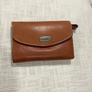 Fossil leather wallet, pre-owned